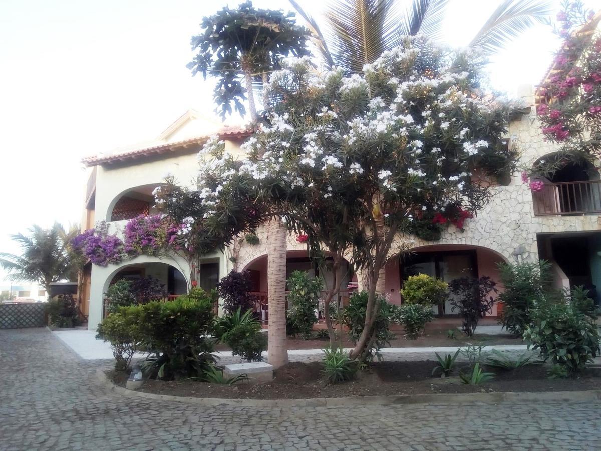 Porto Antigo - Charming & Peaceful Apartment Overlooking Pool And Sea Santa Maria Extérieur photo